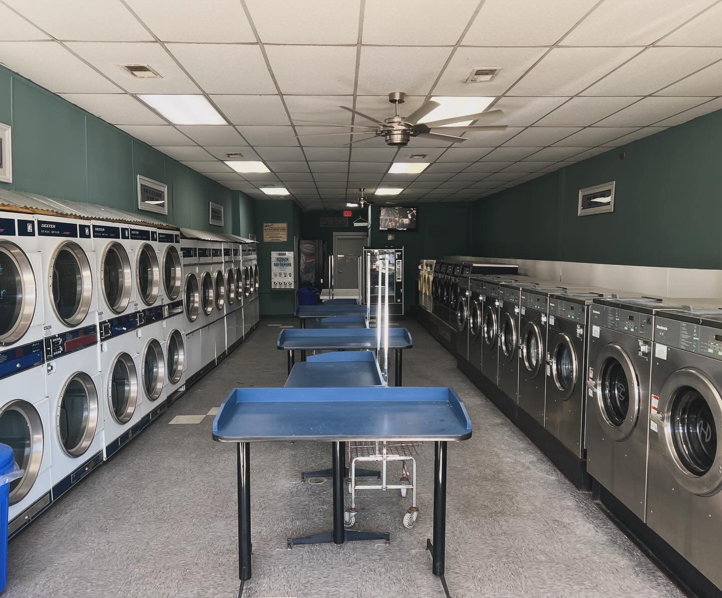 Why Choose Our Wash & Fold Service